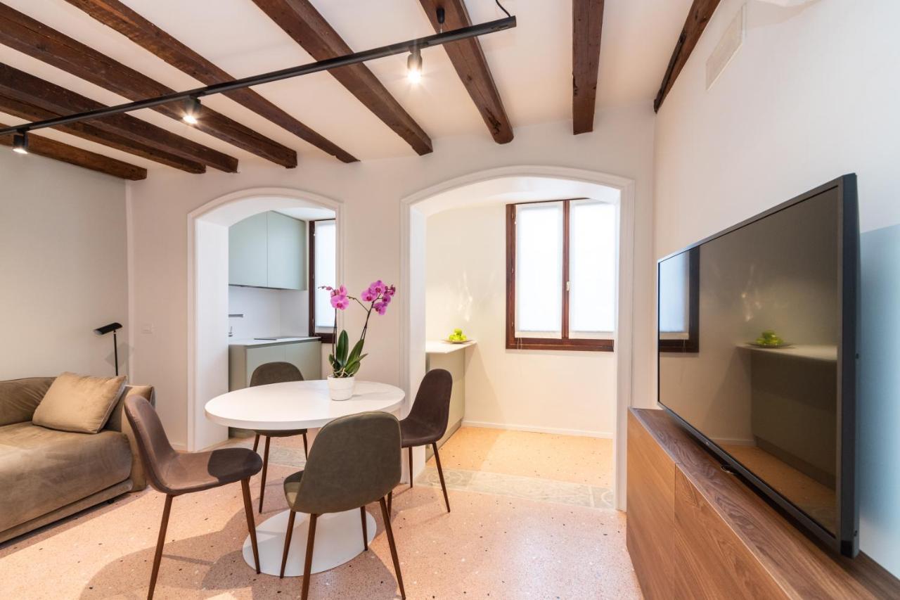 Palazzo Miracoli Apartments Βενετία Εξωτερικό φωτογραφία