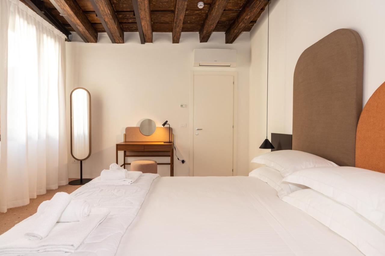 Palazzo Miracoli Apartments Βενετία Εξωτερικό φωτογραφία